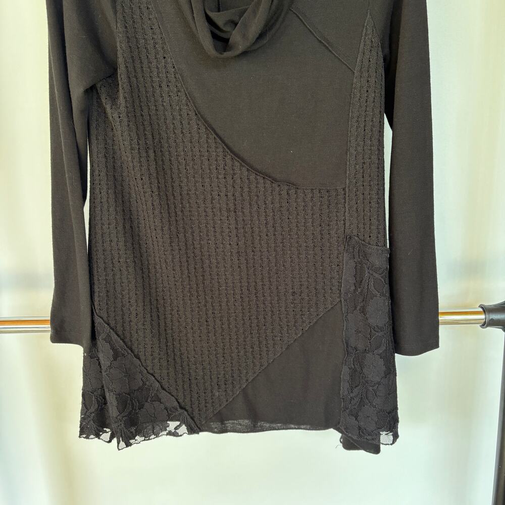 Chico’s Black Patchwork Boho Cowl Neck Shabby Chi… - image 4